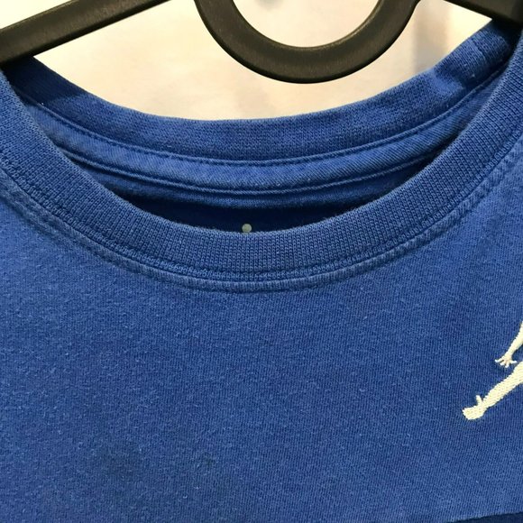 Nike Air Jordan Kids Size 5-6 Years Short Sleeve Pullover Crew Neck Tee Blue - Picture 7 of 7